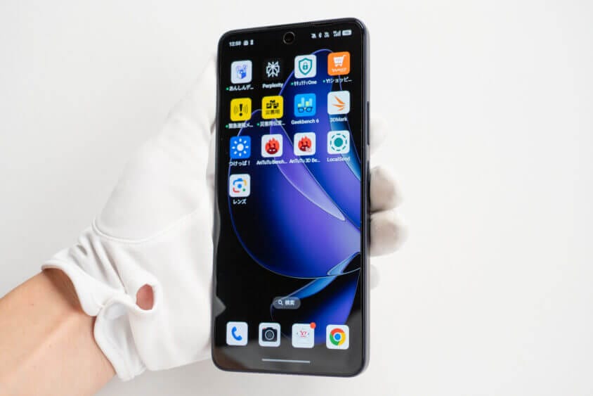 筆者が購入したoppo reno13 aの手持ち画像 | 安く買う匠 筆者が購入したOPPO Reno13 Aの手持ち画像